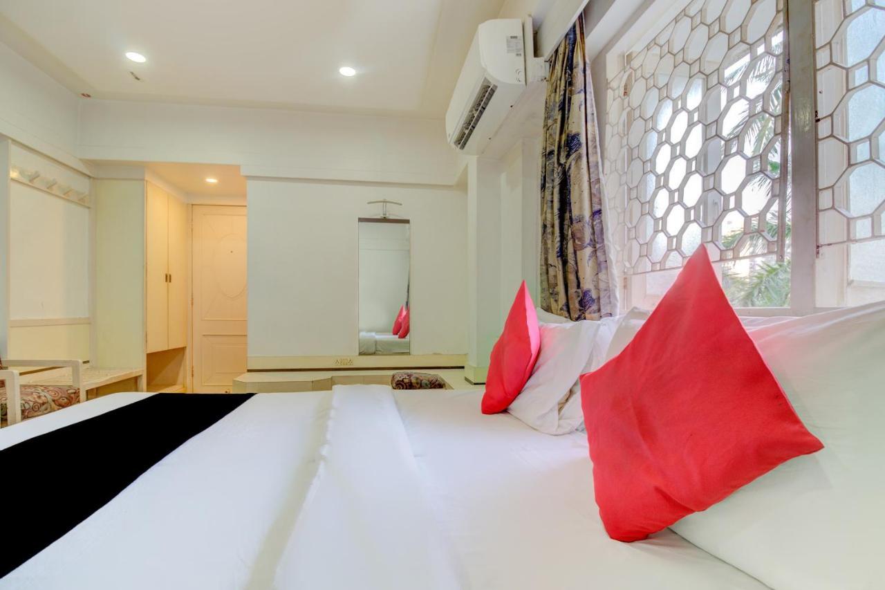 แคปิตัล โอ 76484 โฮเทล พลวาส อินเตอร์เนชั่นแนล Hotel มุมไบ ภายนอก รูปภาพ